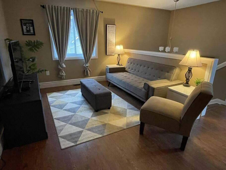 Cozy 2 Bedroom Home In Chatham - Left Side Екстериор снимка