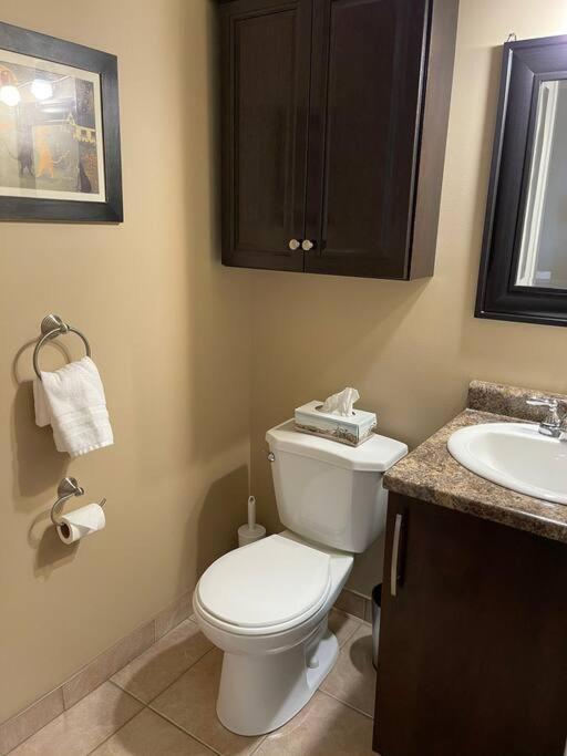 Cozy 2 Bedroom Home In Chatham - Left Side Екстериор снимка